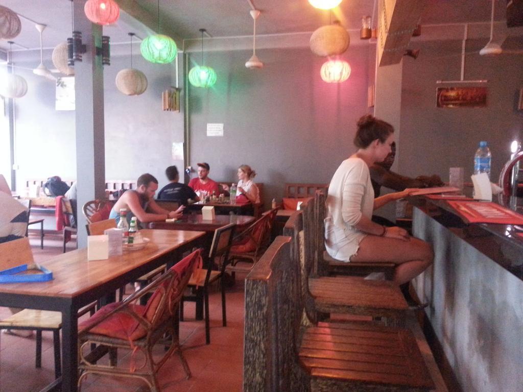 Siem Reap Pub Hostel Exteriör bild